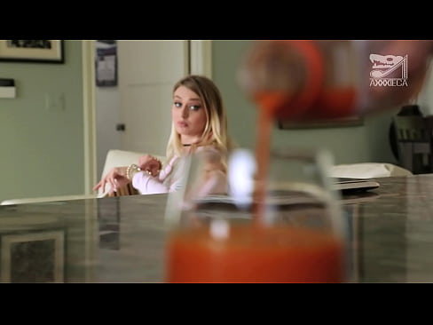 ❤️ A rapaza quente de tetas grandes e coña axustada recibe unha polla do perdedor, pero moi dura ❤️❌ Sexo de calidade a nós gl.niceporn.ru ❌️❤