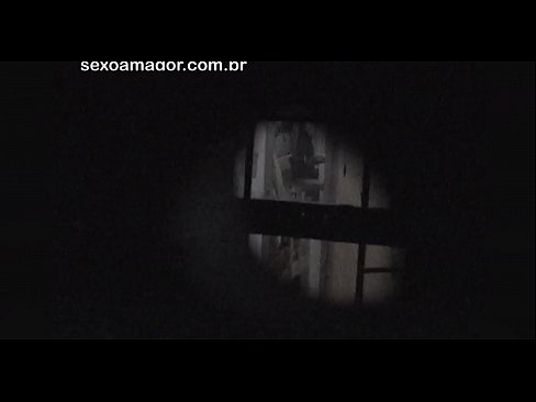 ❤️ Blondie é gravada en segredo por un voyeur do barrio escondido detrás de ladrillos ocos ❤️❌ Sexo de calidade a nós gl.niceporn.ru ❌️❤